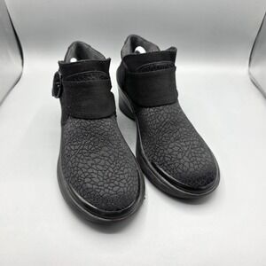 BZees Essence Booties Womens 7.5 Black Stretch Fabric Comfort Shoes Block Heel